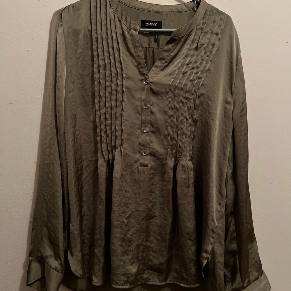 DKNY Green Blouse with Pleated Relaxed Style and Bib Collar